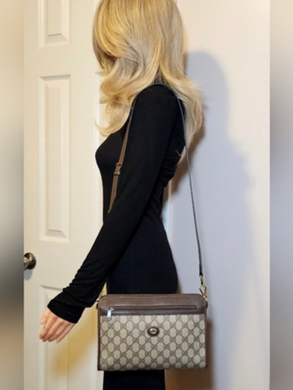 Authentic GUCCI Monogram GG Ophidia Line Crossbody Bag